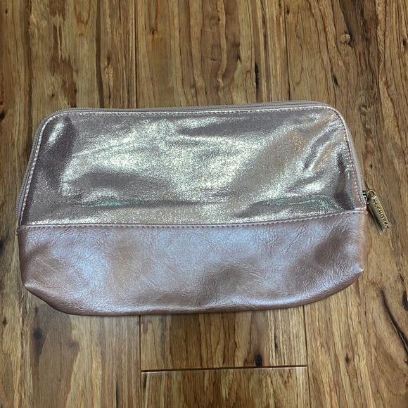 Free with purchase! Sephora Cosmetic Bag - Picture 2 of 5